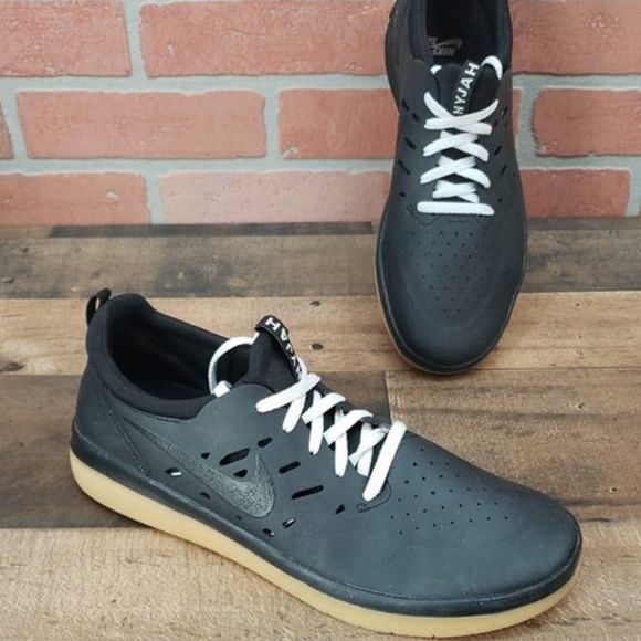 nike sb nyjah black gum